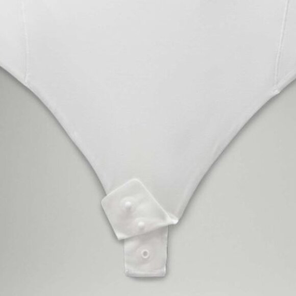 ✨NWT✨ Lulu's Square-Neck Long Sleeve Bodysuit - Picture 10 of 10